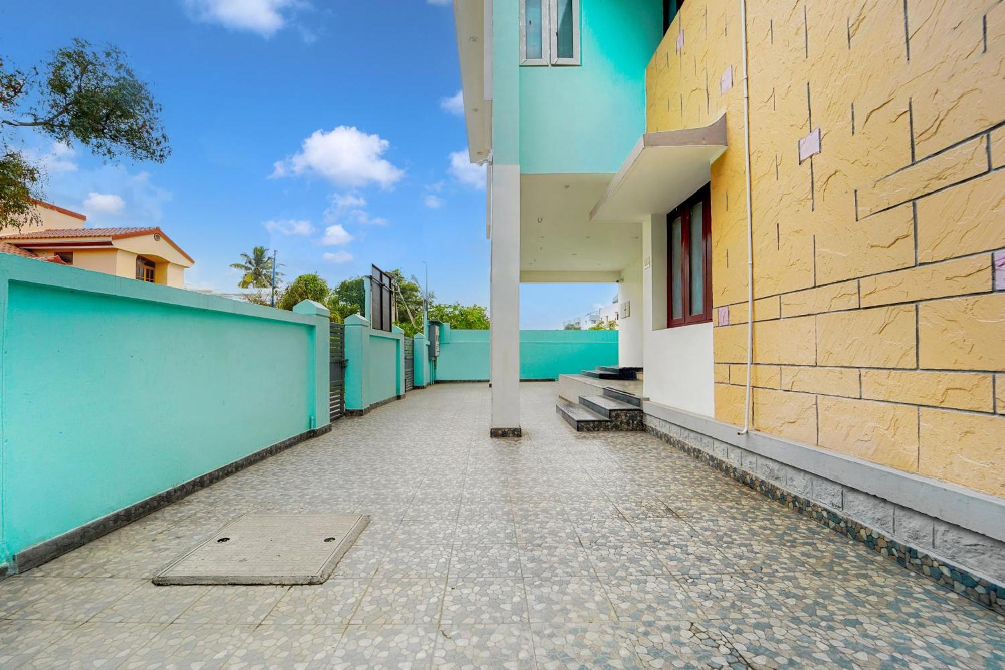 Super Hotel O Ganapathy Athipalayam Pirivu Road Коямпутур Екстер'єр фото